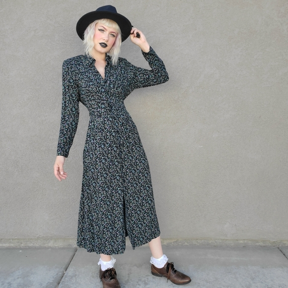 80's Vintage Goth Prairie Calico Maxi Dress - Picture 12 of 16